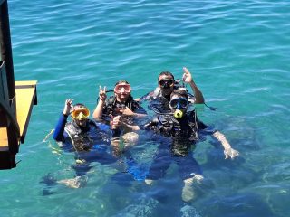 Scuba diving with Mr. Taçyıldız and AEGEE volunteers in Konyaaltı Beach, Antalya, Turkey.